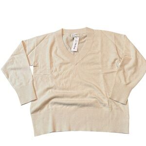 Cream V-Neck Sweater Women's Size Medium